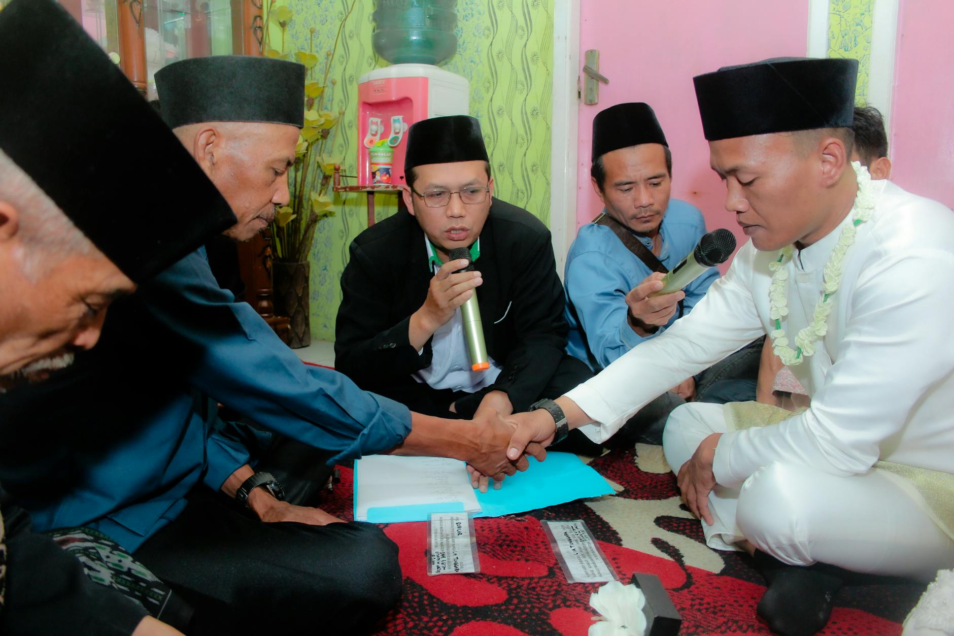 Menyemai Kedamaian Jelang Pemilu: Ajakan Partai Politik untuk Kebersamaan