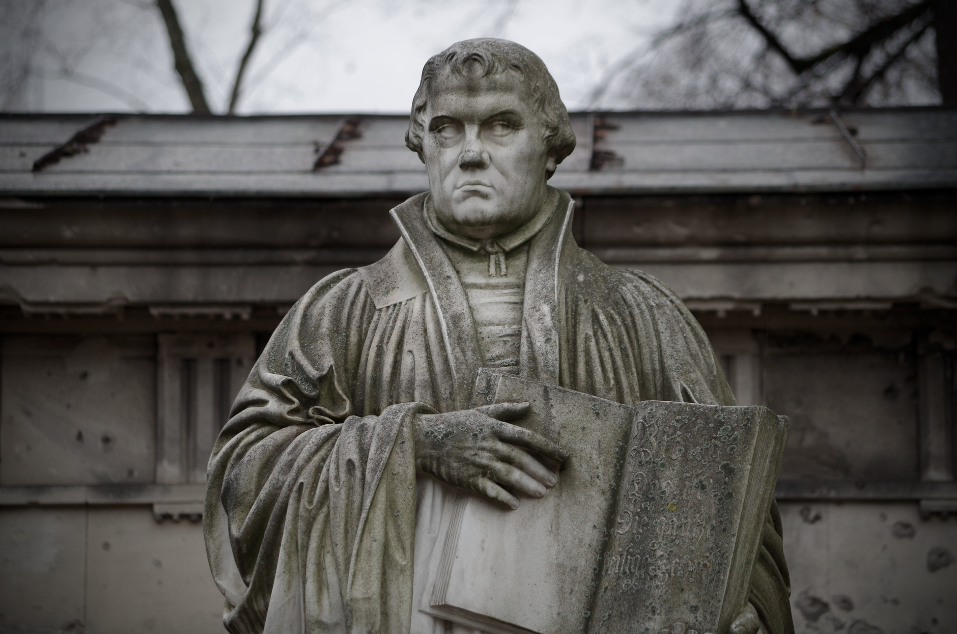 Benarkah Machiavelli Selicik Itu? Menggali Sisi Lain Sang Filsuf Politik